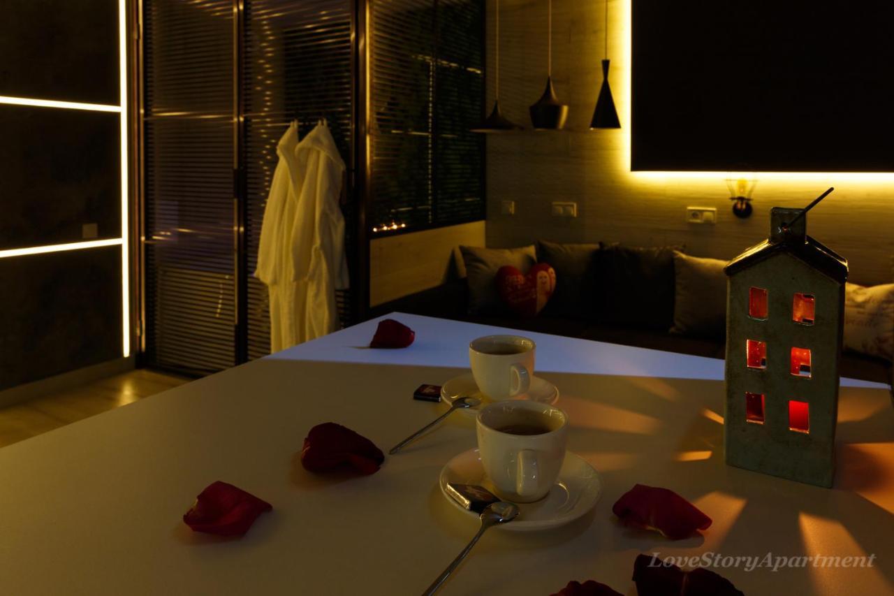 Luxury Apartments «Love Story» อิวาโน-ฟรานกิฟสเก ภายนอก รูปภาพ
