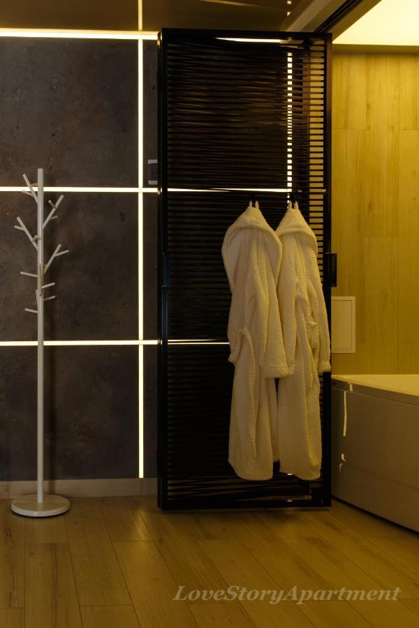 Luxury Apartments «Love Story» อิวาโน-ฟรานกิฟสเก ภายนอก รูปภาพ